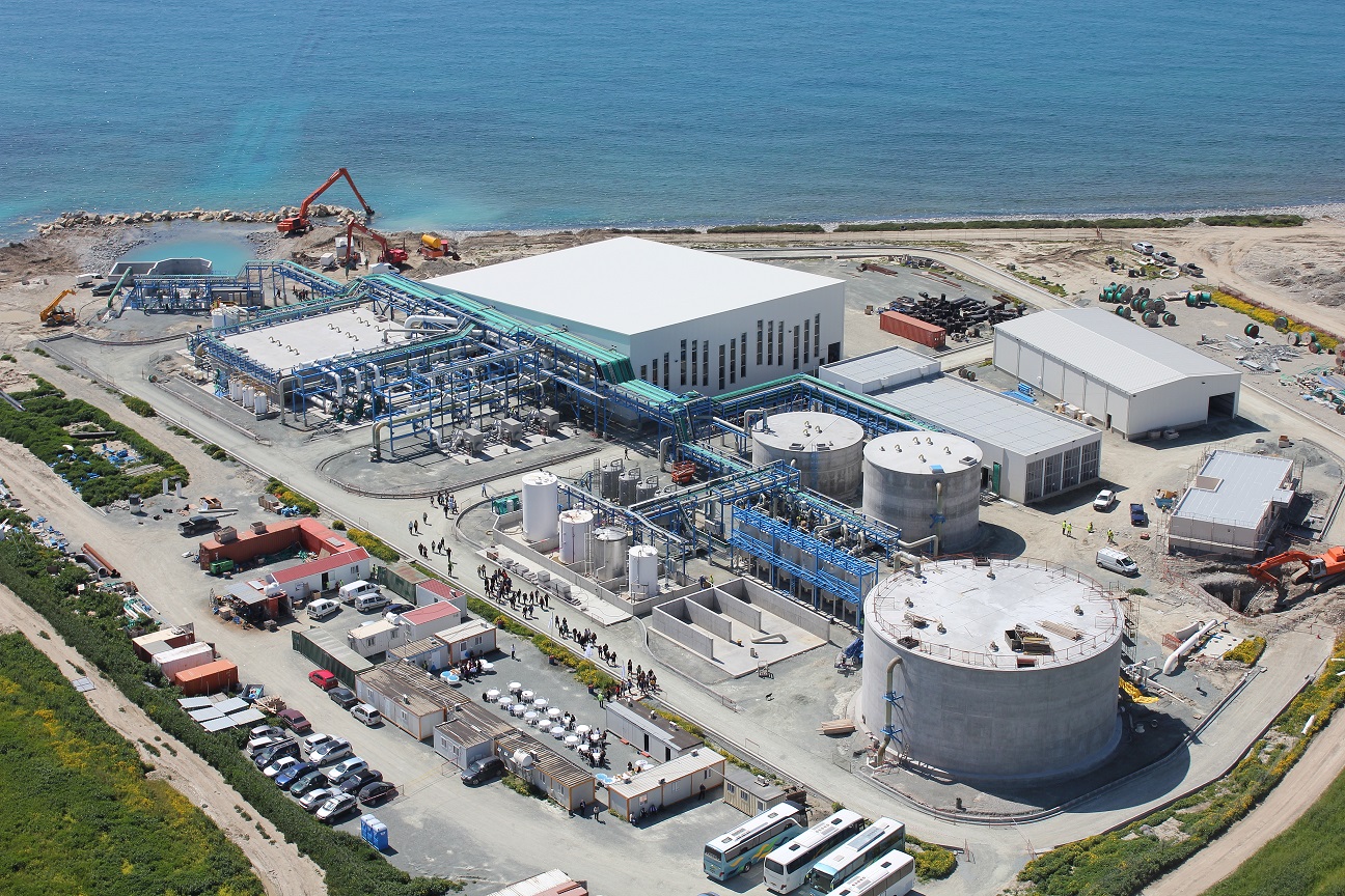 استثمارات AMEA Power تعزز مشروعات تحلية المياه والطاقة النظيفة