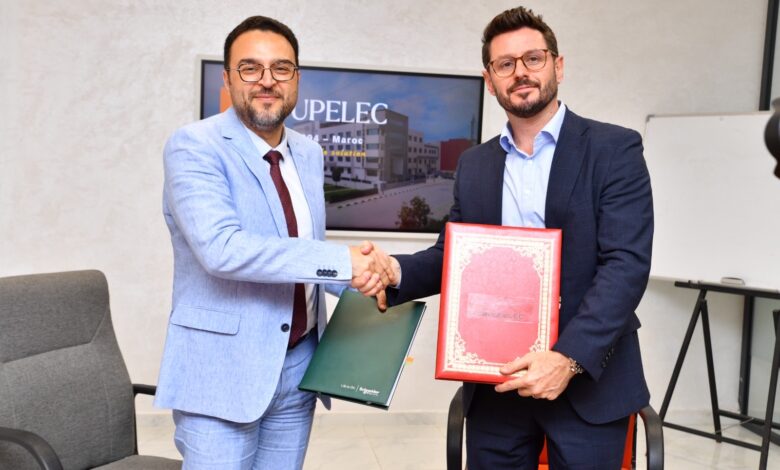 شراكة بين Schneider Electric و Groupelec حلول توزيع الكهرباء