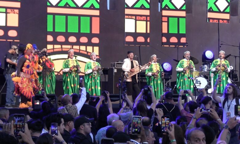 في حضرة القصري، حين يتماهى الوجدان الكناوي مع روح إفريقيا