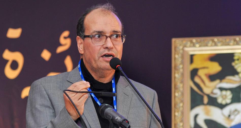 الشاعر حسن نجمي يفوز بجائزة ابن عربي للأدب بإسبانيا