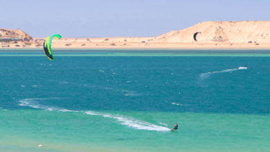 شاطئ "أم لبوير" بالداخلة يتوج بعلامة "اللواء الأزرق"