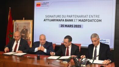 شراكة بين التجاري وفا بنك وMadfoatCom لتعزيز الدفع الإلكتروني