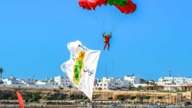 عروض جوية ومظلية باهرة تزين سماء المغرب احتفالاً بعيد العرش