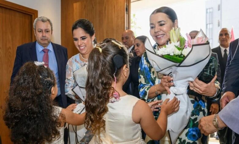 الأميرة للا أسماء والسيدة الأولى للسلفادور تزوران مؤسسة للا أسماء