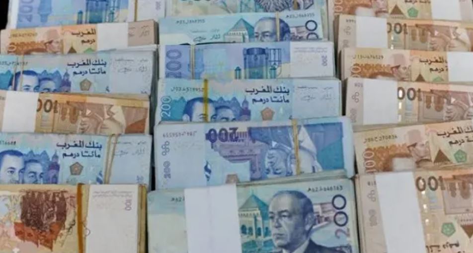 انخفاض في عدد الأوراق النقدية المزورة بالمغرب خلال 2024