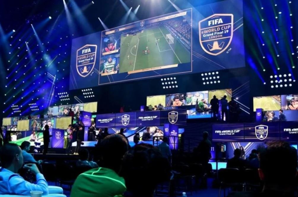 الـ "فيفا" تطلق دعوة لترشيح المدن لاحتضان أول مهرجان FIFAe في 2026