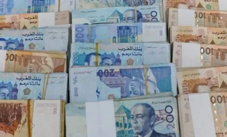 انخفاض في عدد الأوراق النقدية المزورة بالمغرب خلال 2024