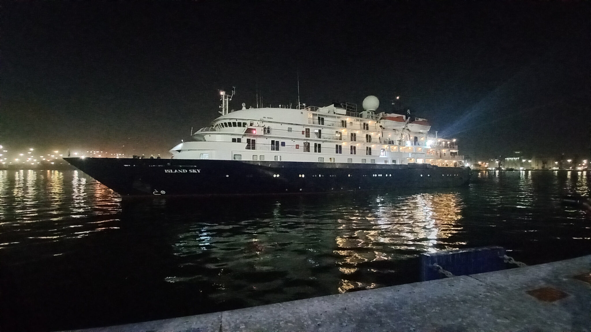 ميناء الدارالبيضاء يستقبل أول باخرة سياحية بمحطته الجديدة