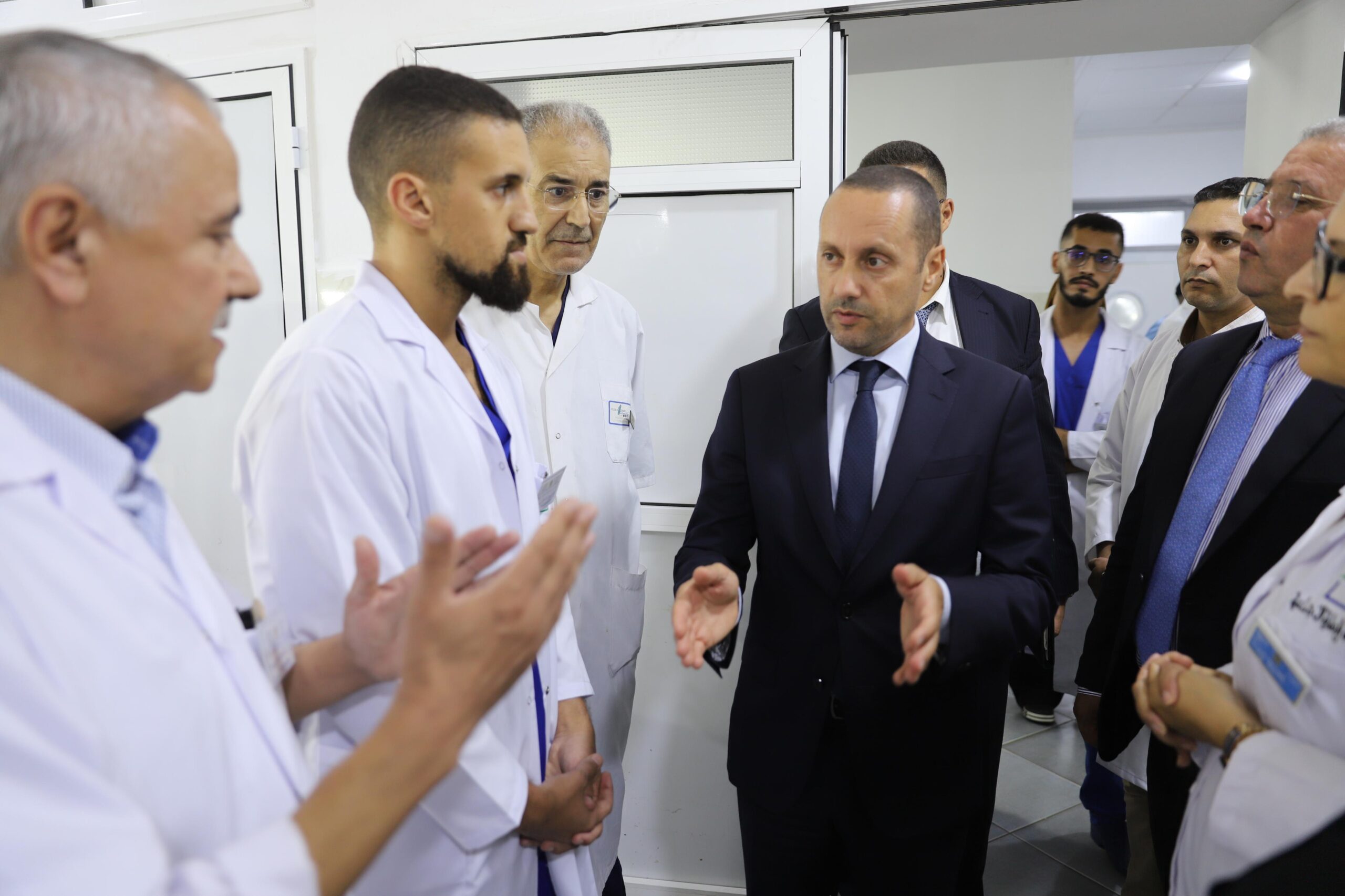 وزير الصحة يتفقد مشاريع صحية بإقليم الناظور