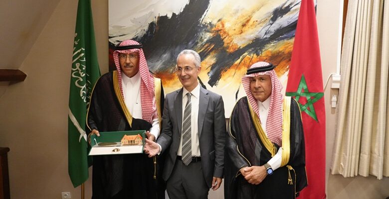 جامعة الأخوين تطلق كرسي الأمير محمد بن فهد لتطبيقات الذكاء الاصطناعي