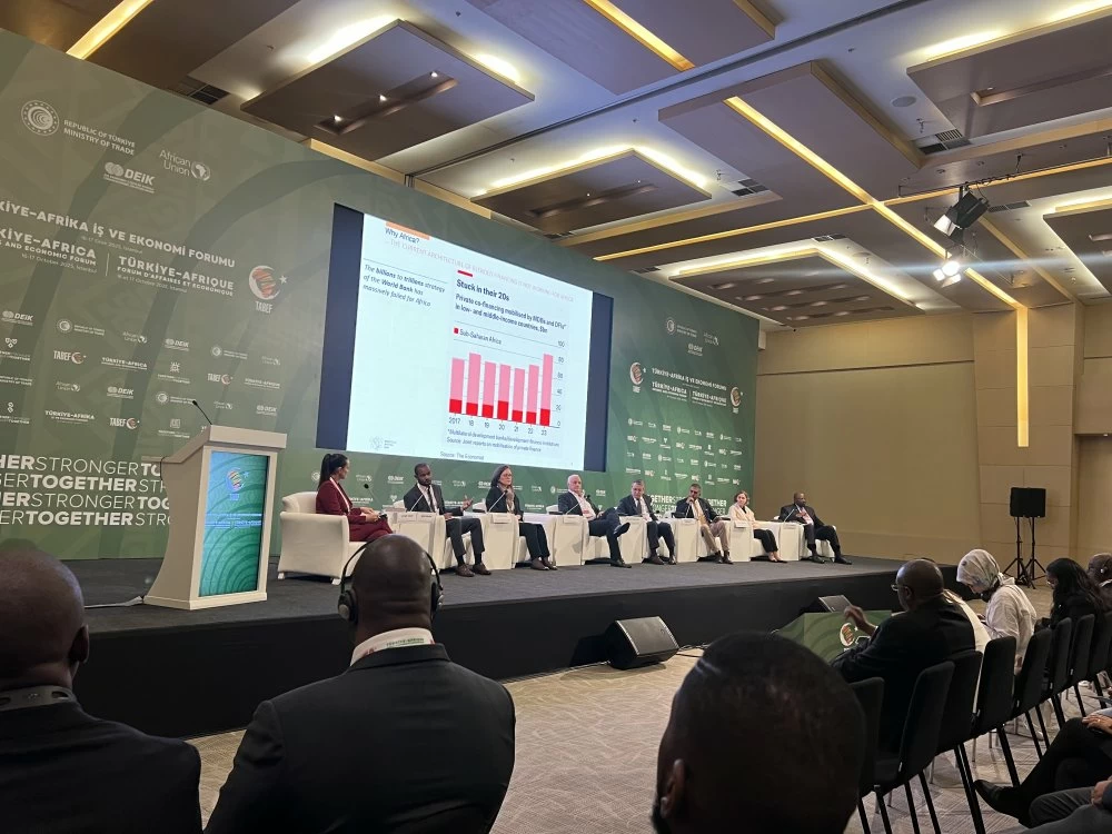 المنتدى الاقتصادي التركي-الإفريقي يناقش تمويل البنيات التحتية بإفريقيا