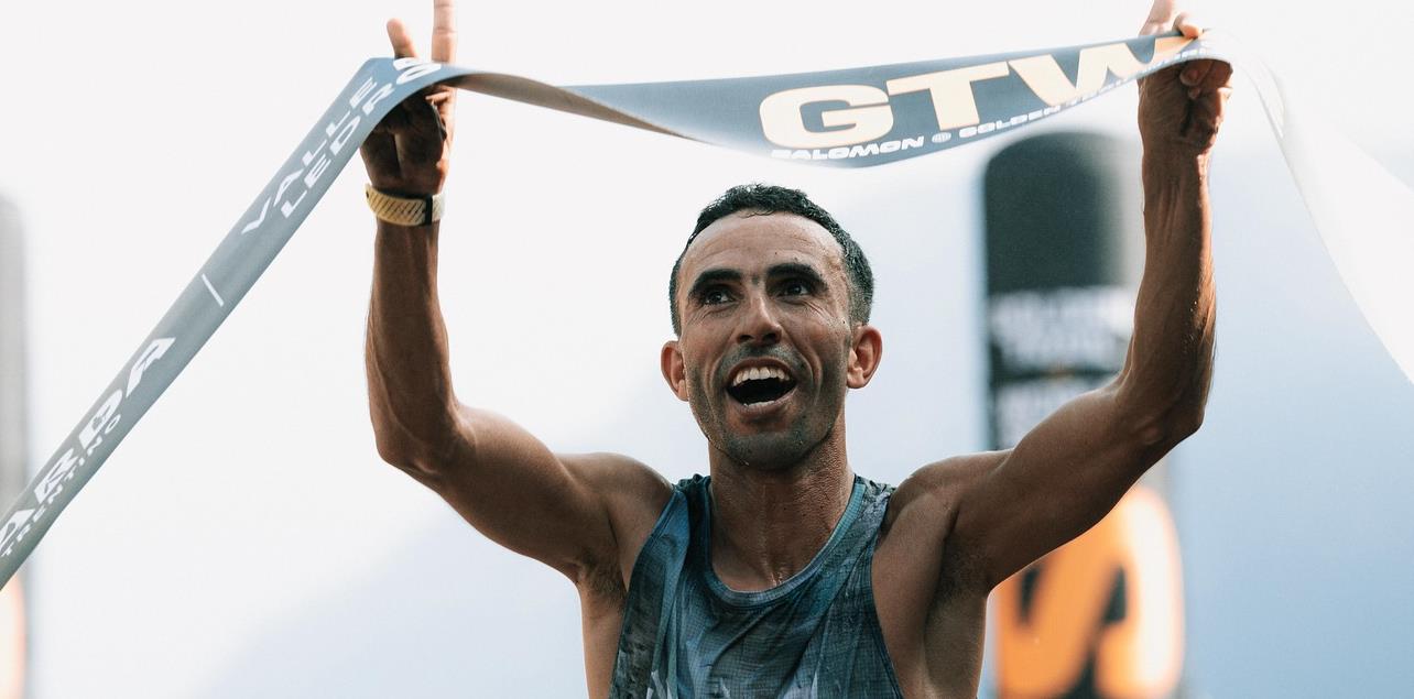 العداء الحسين العزاوي يتوّج بطلاً للعالم في سباقات "غولدن تريل"