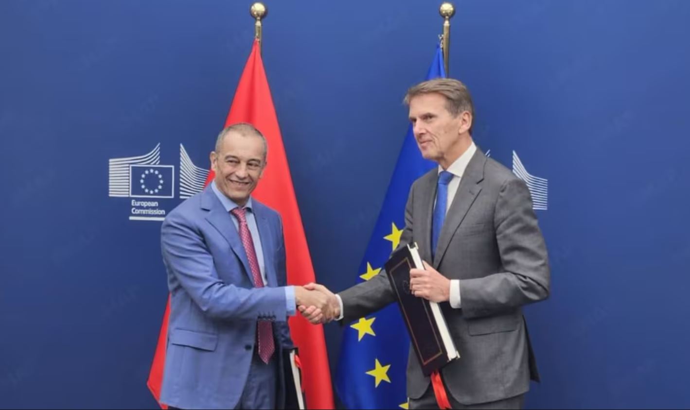 المغرب والاتحاد الأوروبي يوقعان تبادل الرسائل المعدلة للاتفاق الفلاحي