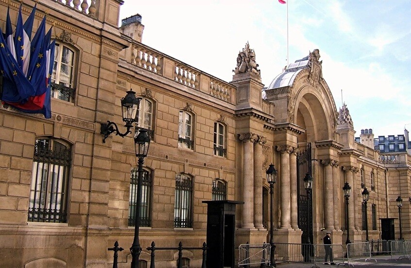 فرنسا تعلن عن التشكيلة الجديدة لحكومة سيباستيان لوكورنو