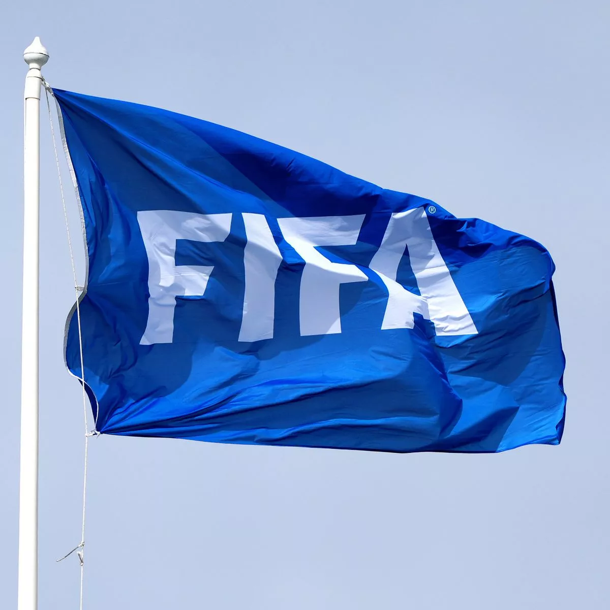 الفيفا تعزز تمثيلية المغرب في هيئاتها العليا بتعيين أربعة مسؤولين مغاربة