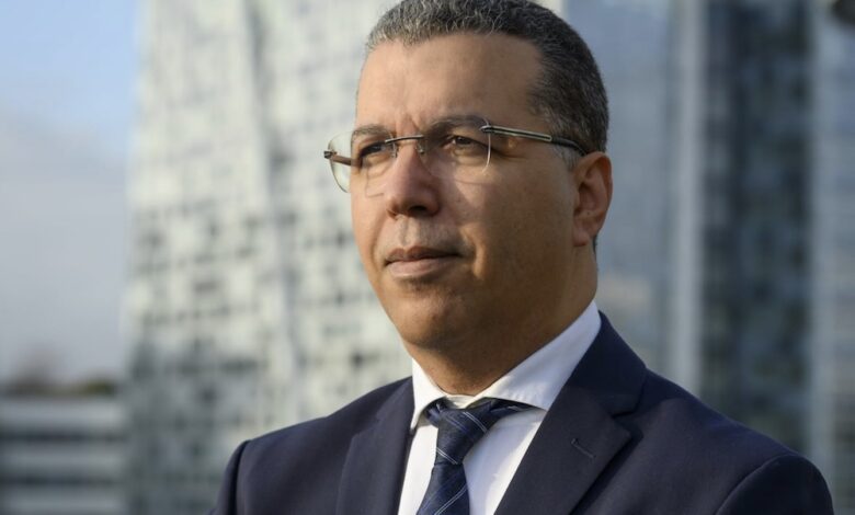 جلالة الملك يعين طارق الصنهاجي رئيسًا لهيئة سوق الرساميل
