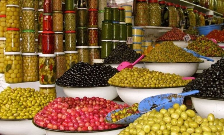 مرصد حماية المستهلك يحذر من الورشات السرية لإنتاج الزيتون