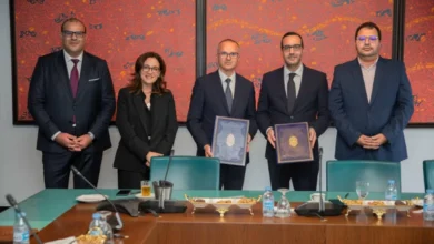 اتفاقية تعاون بين التجاري وفا بنك وISCAE لربط التكوين بسوق الشغل