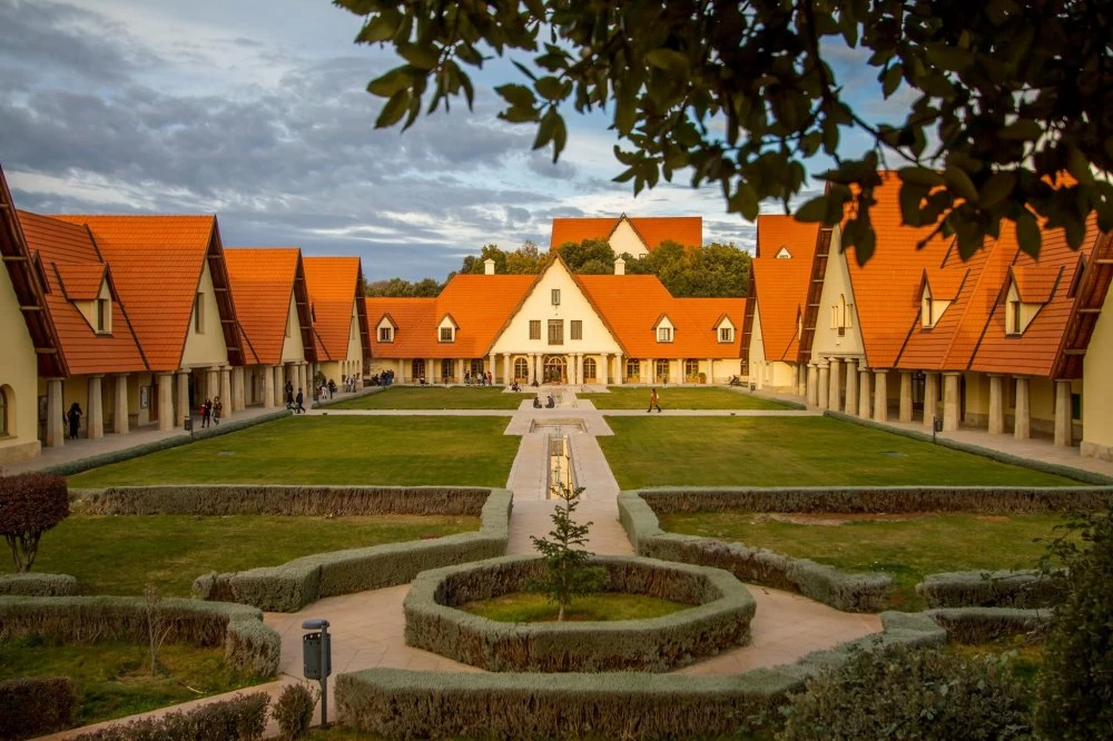 اختتام مسابقة "Ventures Adventure" بجامعة الأخوين بتتويج 11 طالباً مبتكراً