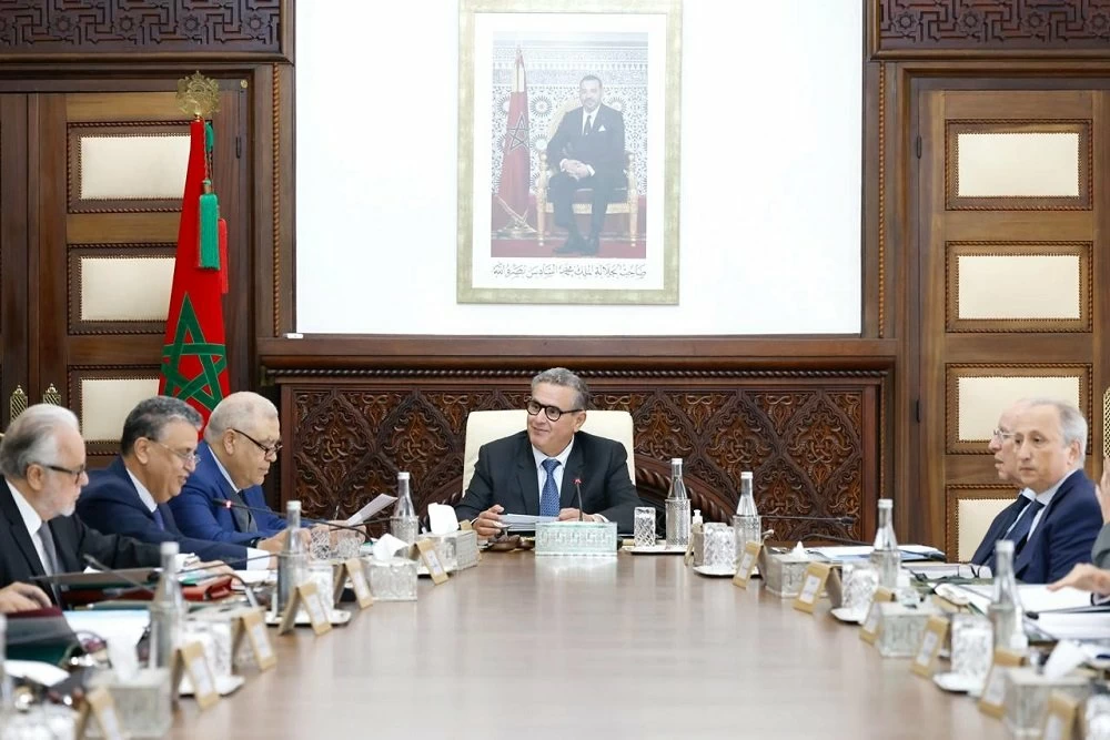 مجلس الحكومة يصادق على تعيينات جديدة في ثمانية قطاعات وزارية