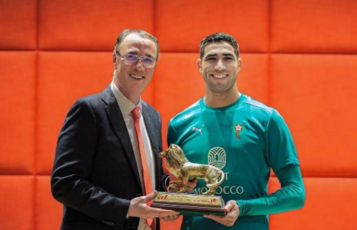 حكيمي يفوز بجائزة الأسد الذهبي للمرة الثانية على التوالي