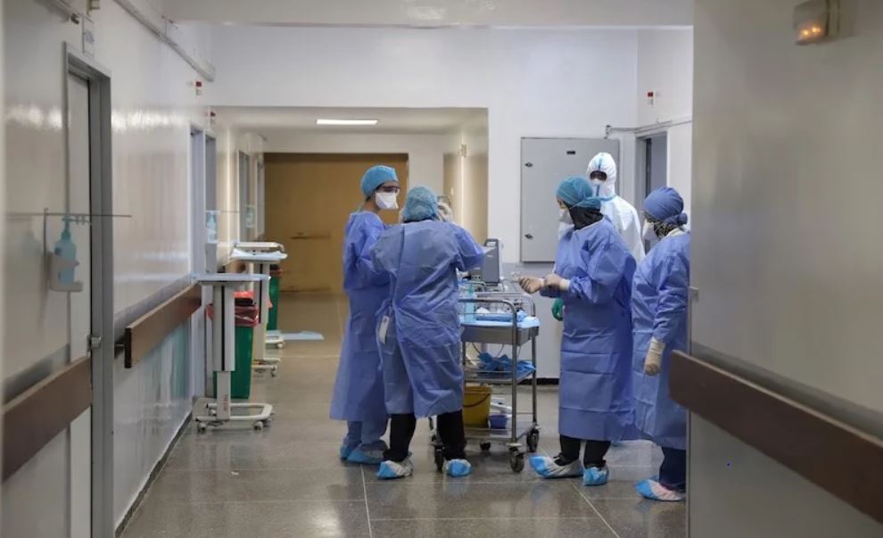 وزارة الصحة تطلق عملية توظيف تشمل 800 ممرض وتقني