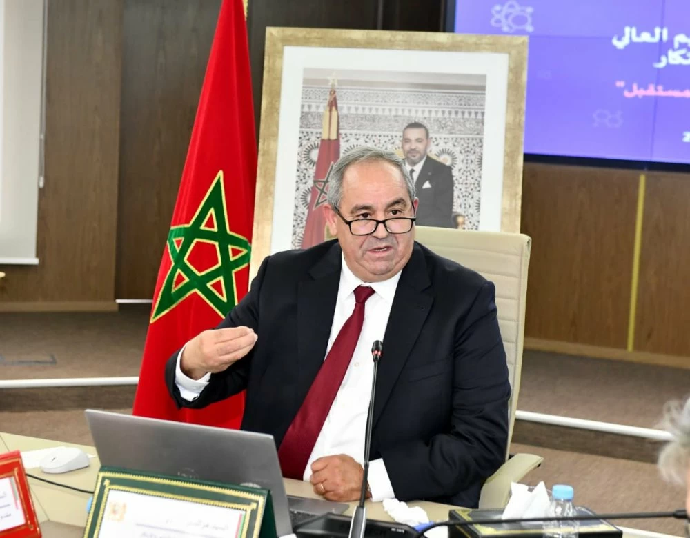 الميداوي يوضح: رسوم الطلبة-الموظفين "مرحلية" ومجانية التعليم العمومي خط أحمر