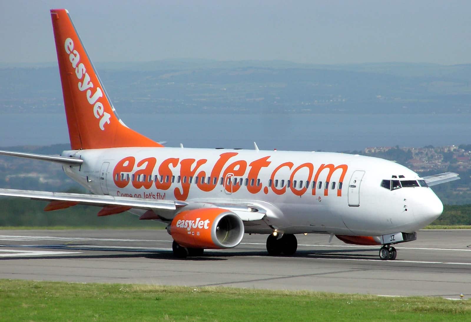شركة "EasyJet" تفتح خطاً جوياً مباشراً بين ليون وطنجة