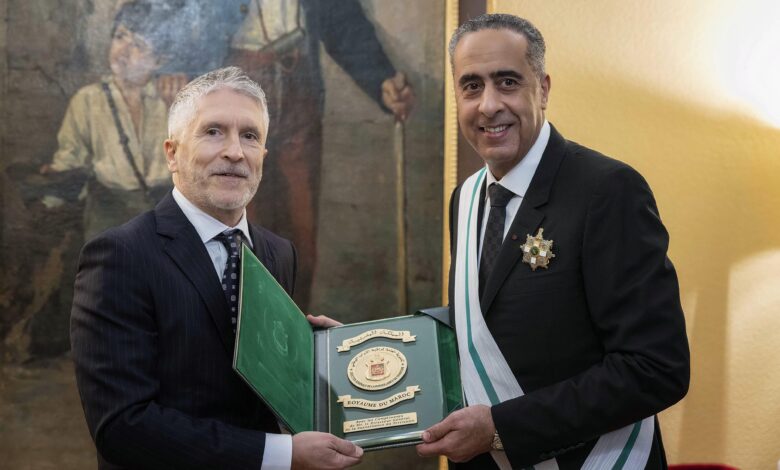 توشيح عبد اللطيف حموشي بأرفع وسام للاستحقاق من الحرس المدني الإسباني