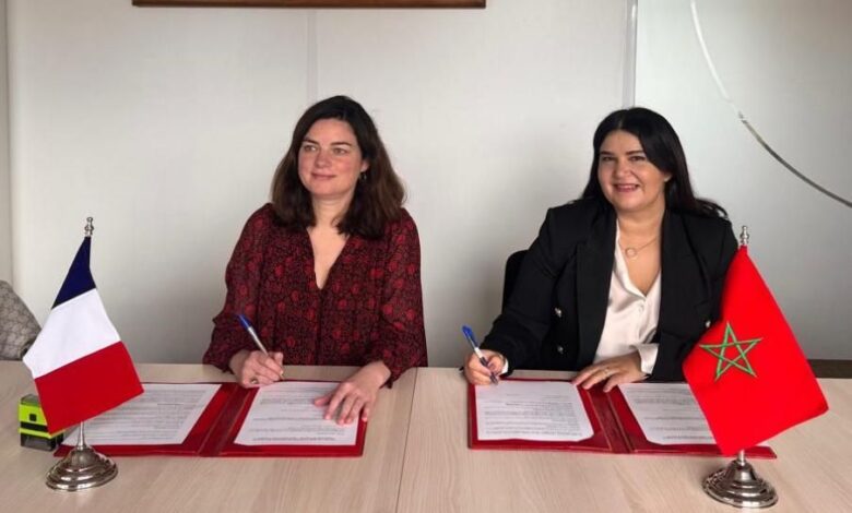 هيئة ACAPS وبنك فرنسا يوقعان اتفاقية لتعزيز الثقافة المالية