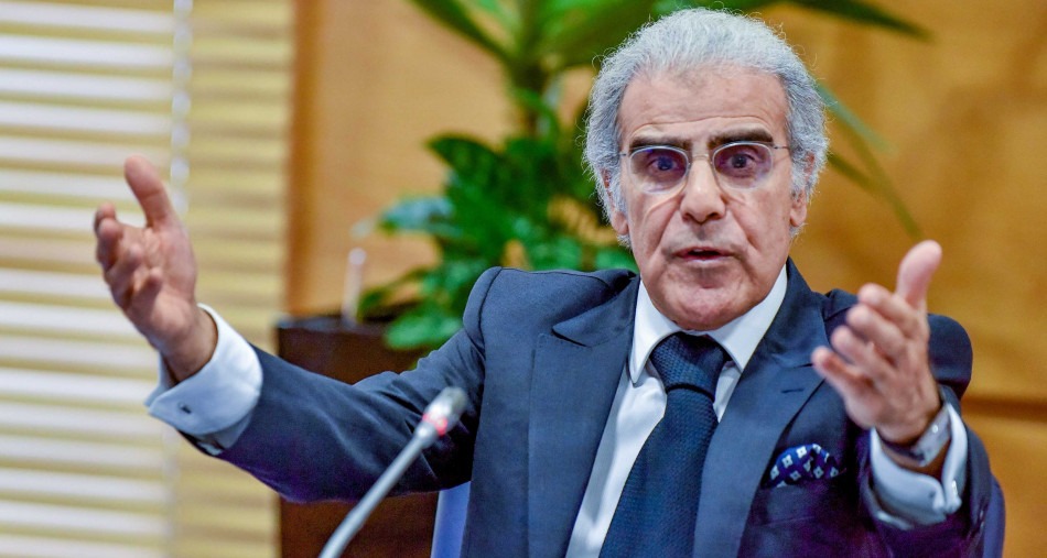 والي بنك المغرب يعقد اجتماعا مع جمعيات البنوك لمناقشة السياسة النقدية