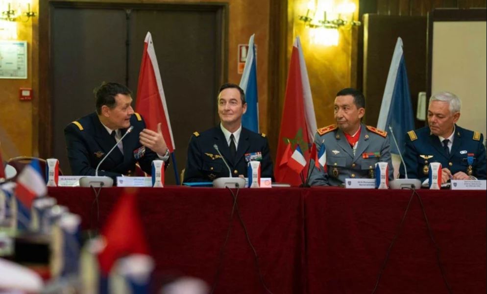 اجتماع مغربي–فرنسي في باريس لتوسيع التعاون العسكري