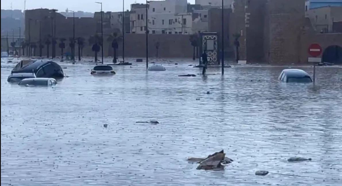 فيضانات آسفي تتسبب بوفاة 37 شخصًا وتعليق الدراسة لثلاثة أيام