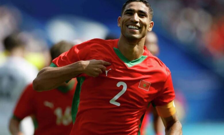 فريق طبي من باريس يرافق حكيمي في معسكر المنتخب المغربي