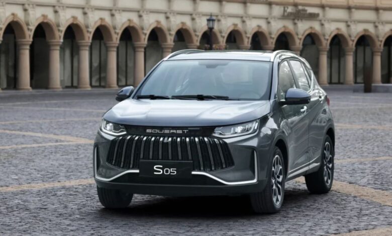 سيارة Soueast S05 تصل السوق المغربية