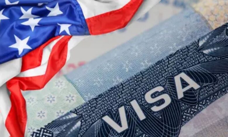 ضغط التأشيرات يدفع القنصلية الأمريكية لتعزيز فرقها بالدار البيضاء