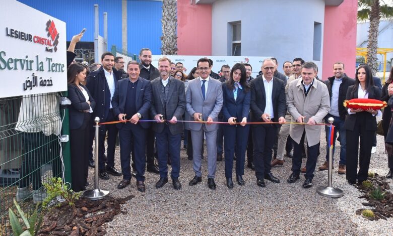 "لوسيور كريستال" تطلق محطة طاقة شمسية لتقليل بصمتها الكربونية