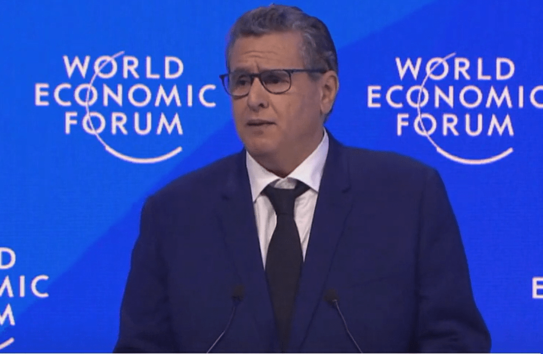 أخنوش يستعرض في دافوس السياسات الاقتصادية للمغرب