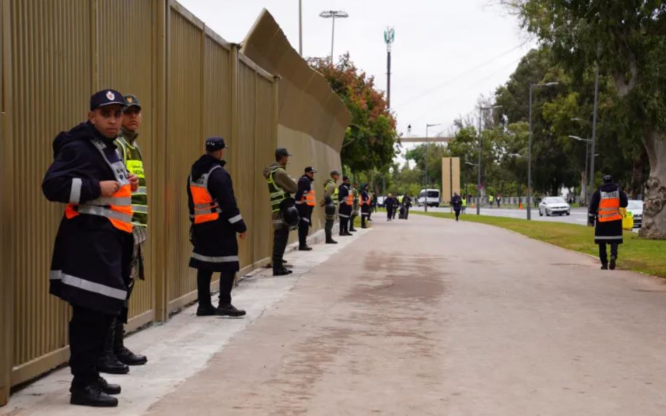 رصد 152 مخالفة ومتابعة 128 شخصاً خلال كأس إفريقيا