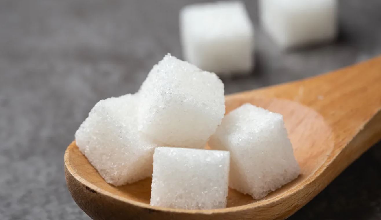 المفوضية الأوروبية تعلق استيراد السكر المعفى من الرسوم