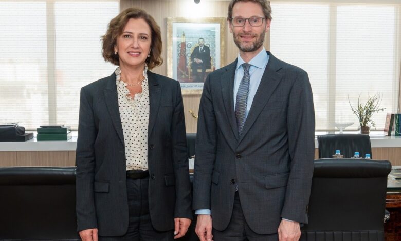 المغرب والمملكة المتحدة يعززان تعاونهما في المجال السياحي