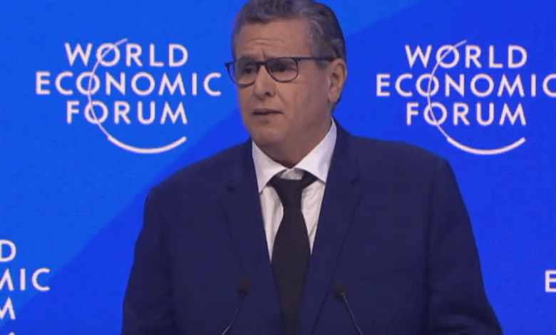 أخنوش يستعرض في دافوس السياسات الاقتصادية للمغرب