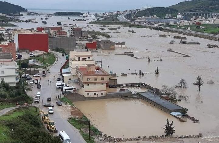 تعليق الدراسة بالقصر الكبير أسبوعًا بسبب الفيضانات