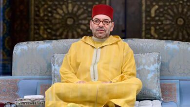 جلالة الملك يشيد بالمسار الفني الخالد للفنان عبد الهادي بلخياط