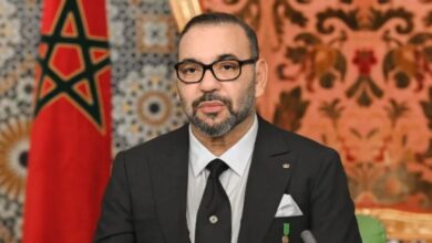 جلالة الملك يعاني من ألم عضلي بسيط ويتطلب راحة وظيفية