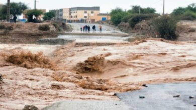 ارتفاع منسوب الأودية يغلق عدة طرق بالمملكة