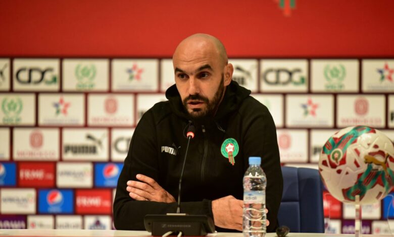 بين المغرب ونيجيريا… الركراكي يصف المواجهة بصراع العمالقة