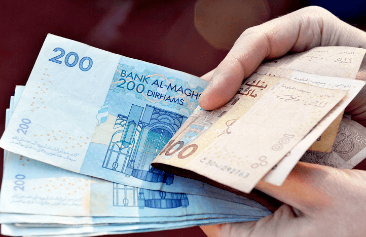 تراجع عجز السيولة البنكية إلى 140,25 مليار درهم