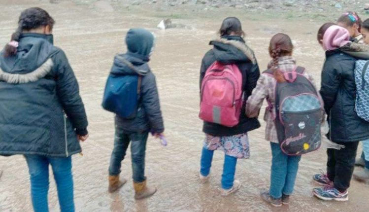 النشرة الإنذارية توقف الدراسة بتطوان