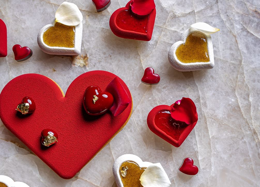 عيد الحب في "رويال منصور": فخامة وإطلالات ساحرة بين البحر والمدينة